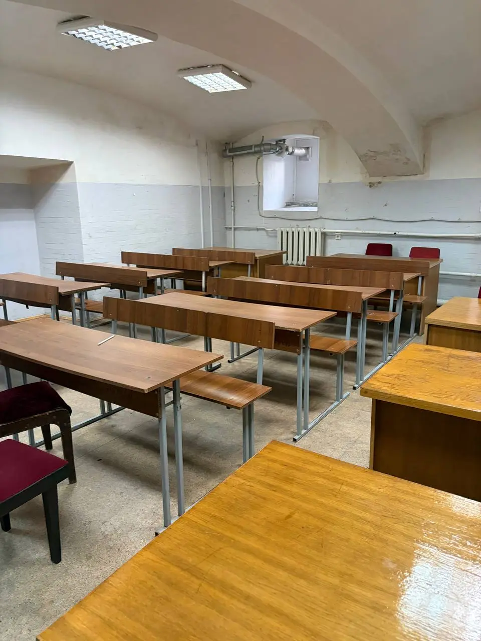 Additional classroom — general view